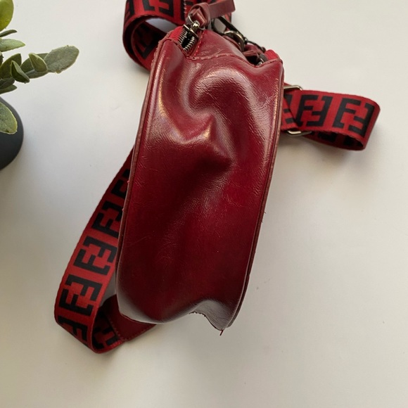 FanPinBag Circle Purse. NWOT - Picture 8 of 14